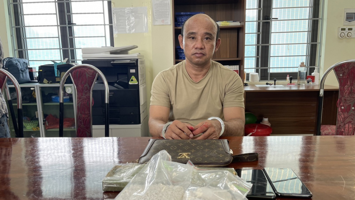 Từ Đồng Nai lên Điện Biên mua 2 bánh heroin về bán kiếm lời