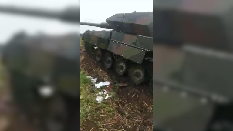 Nga thu giữ xe tăng Leopard và xe chiến đấu bộ binh Bradley của Ukraine