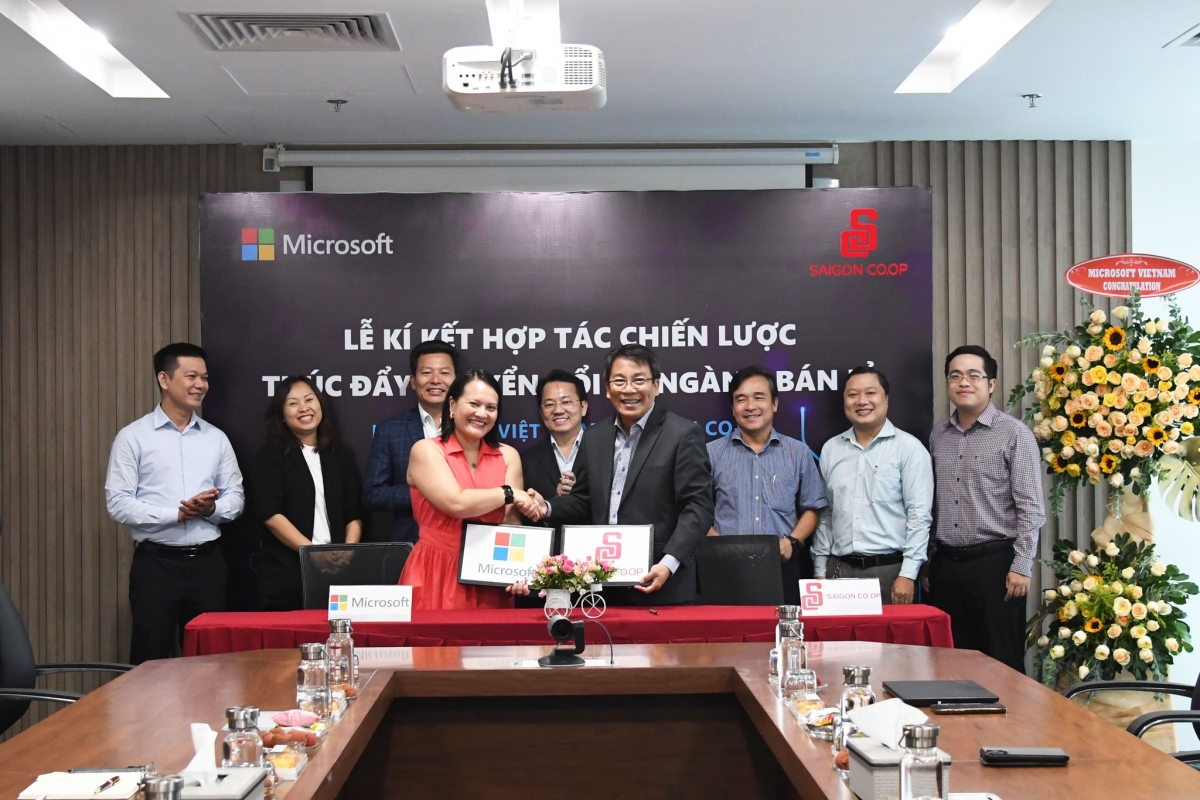 Saigon Co.op và Microsoft ký thỏa thuận hợp tác thúc đẩy chuyển đổi số