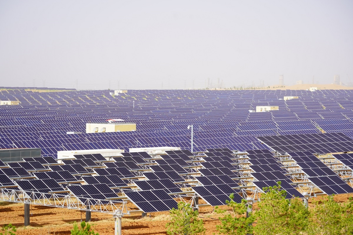 Trung Quốc: Công suất điện mặt trời lắp mới đứng đầu thế giới 10 năm liên tiếp