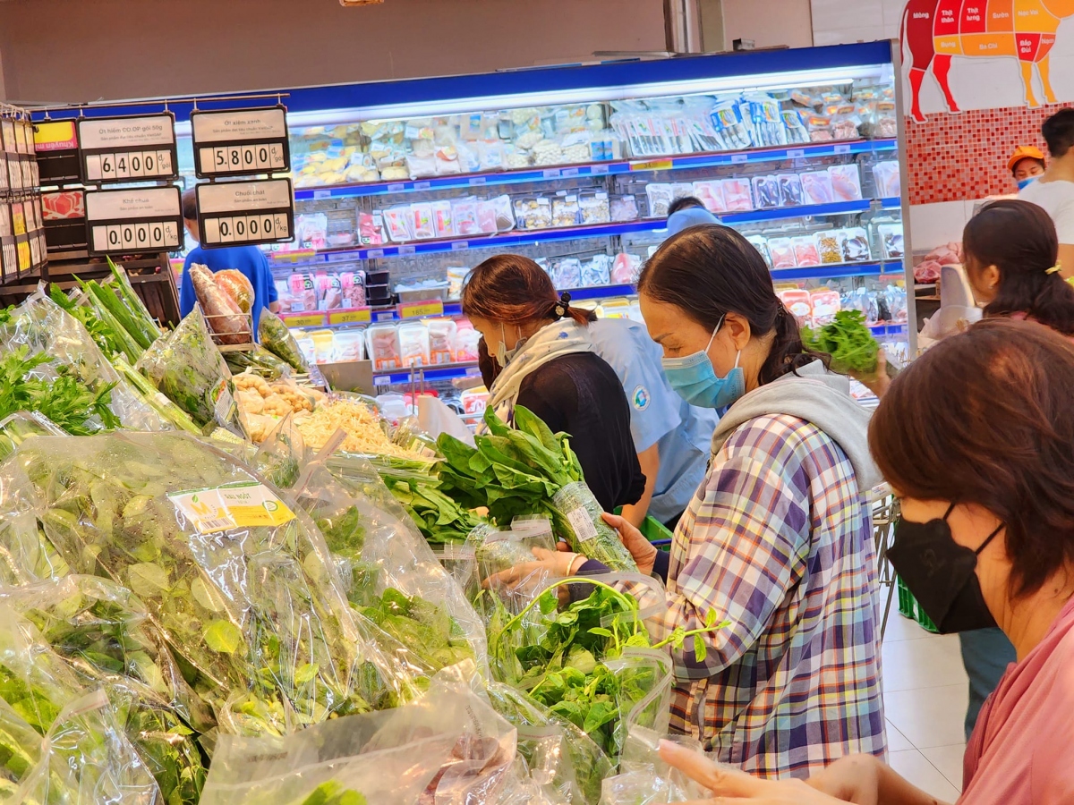 Saigon Co.op sẵn sàng giảm giá mạnh hàng hóa ngay khi thuế VAT được giảm 2%