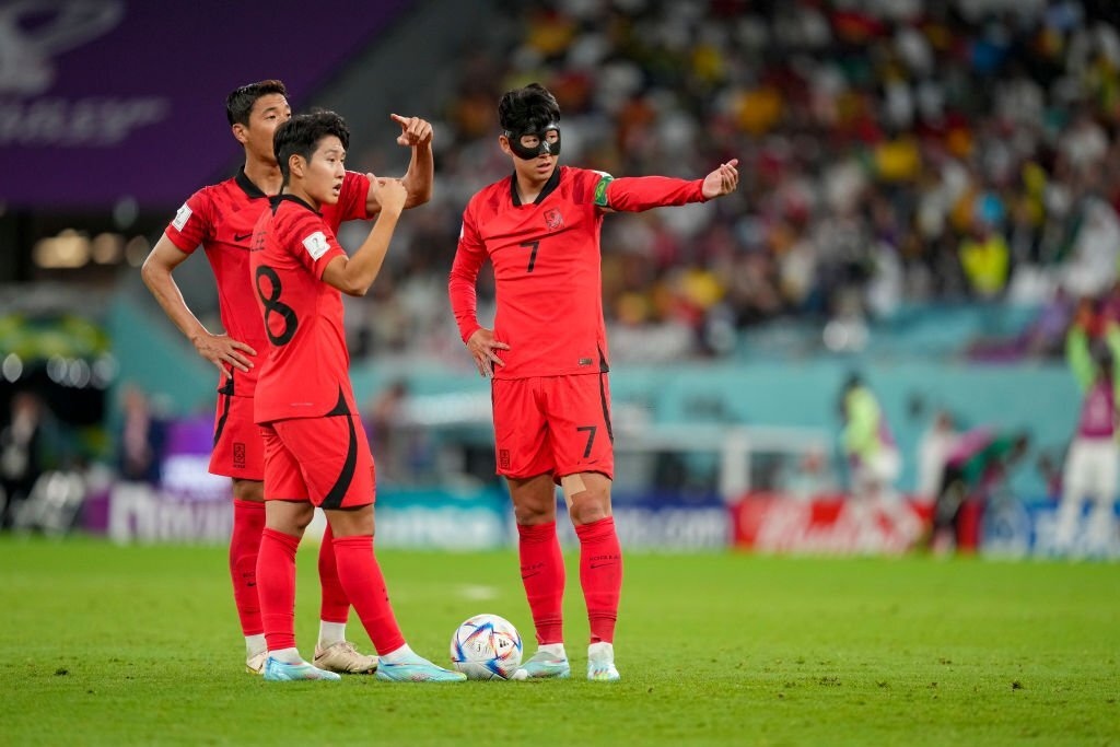 Chuyển nhượng 14/6: Sao Hàn Quốc cập bến PSG, Chelsea tính nẫng tay trên của Arsenal