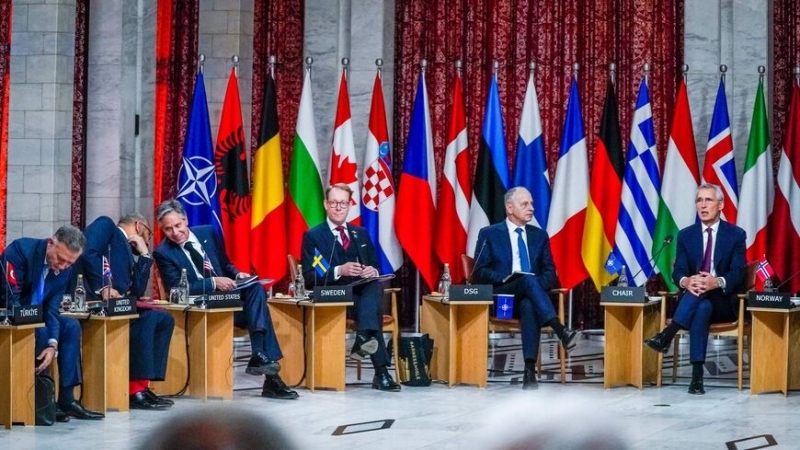 Pháp hối thúc Hungary và Thổ Nhĩ Kỳ phê chuẩn đơn gia nhập NATO của Thụy Điển