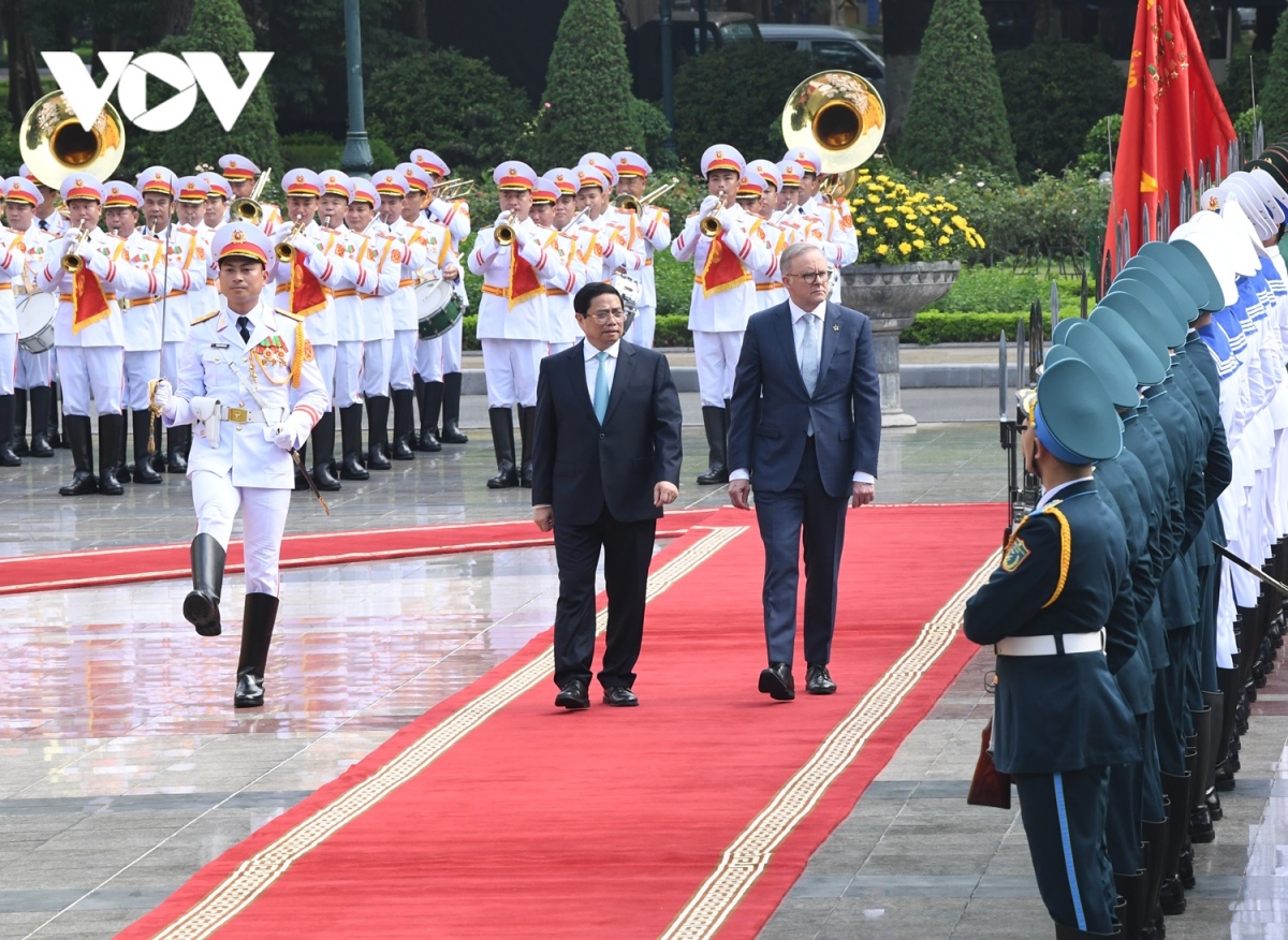 Toàn cảnh Thủ tướng Phạm Minh Chính chủ trì lễ đón chính thức Thủ tướng Australia