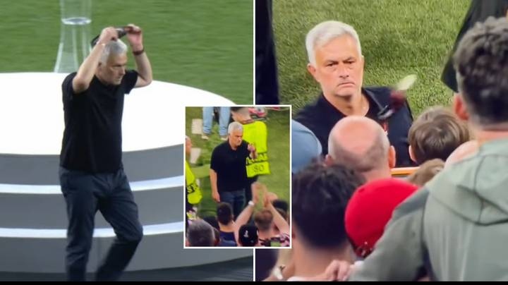HLV Mourinho ném huy chương Europa League sau khi AS Roma thua đau Sevilla