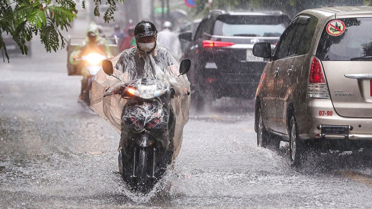 Thời tiết hôm nay (20/6): Miền Bắc mưa rào và dông, miền Trung nắng nóng