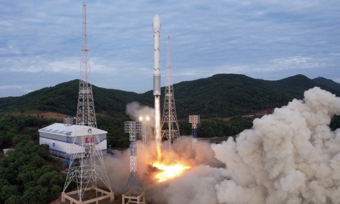 Triều Tiên tuyên bố sẽ sớm đưa vệ tinh trinh sát quân sự lên quỹ đạo