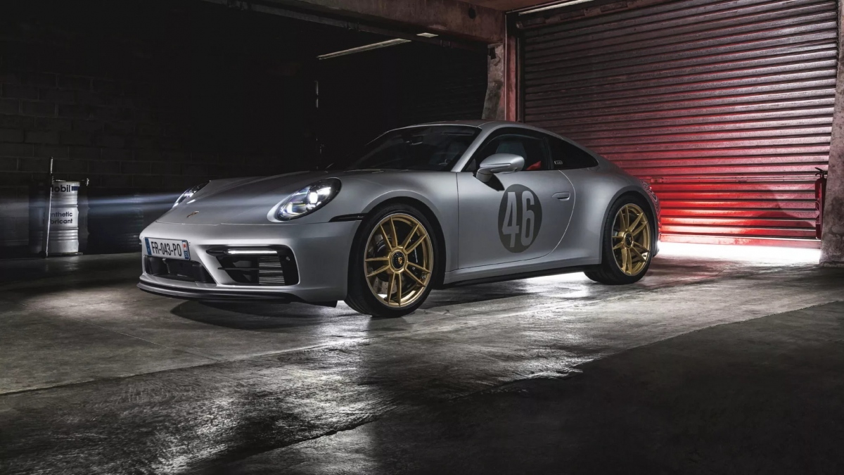 Ảnh chi tiết Porsche 911 Carrera GTS Le Mans Centenaire Edition phiên bản giới hạn