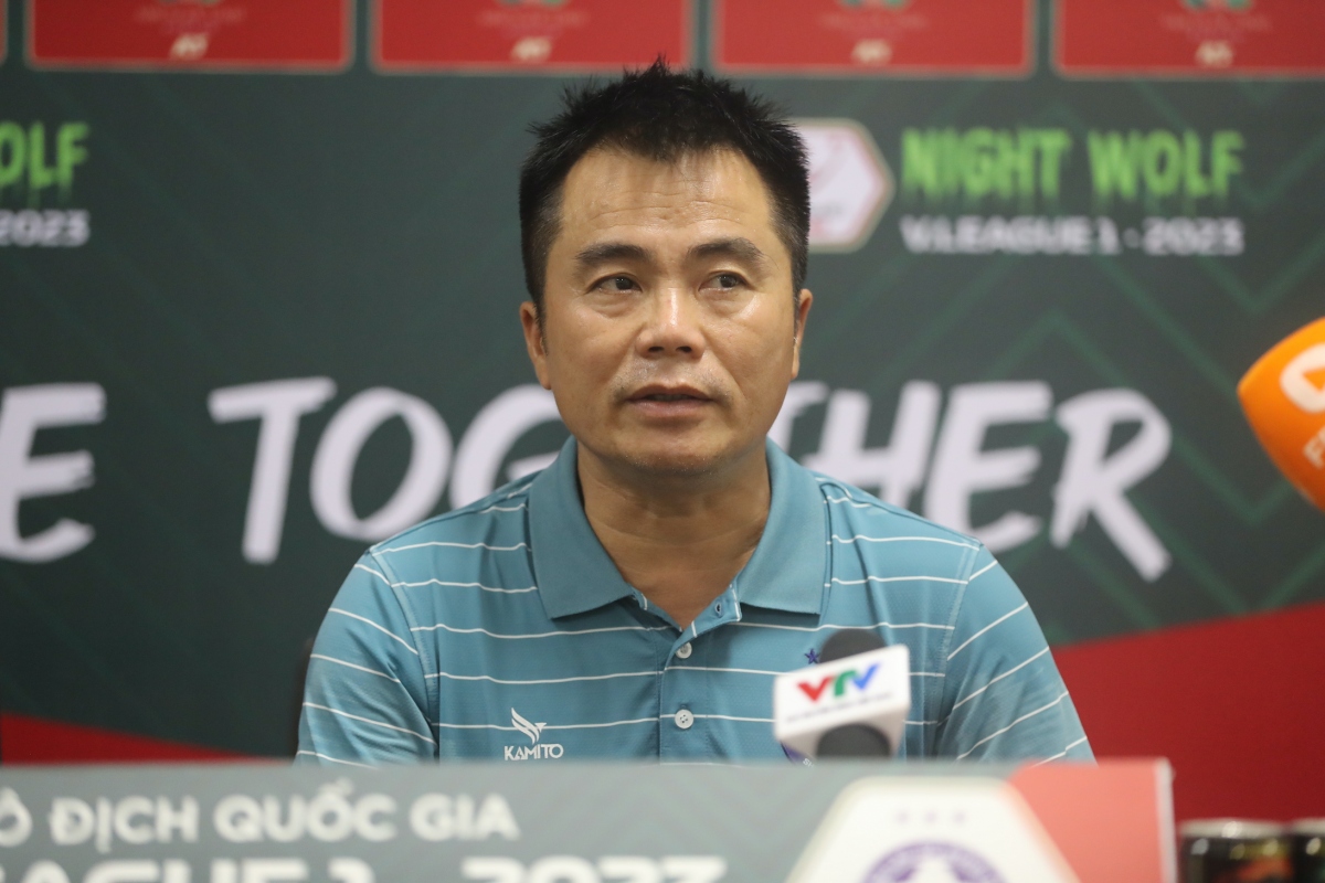 HLV Đà Nẵng nói điều bất ngờ về HAGL ở cuộc đua trụ hạng V-League 2023
