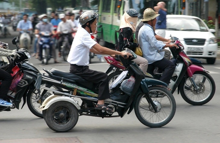 Gỡ khó để người khuyết tật được cấp bằng lái xe máy thuận lợi hơn
