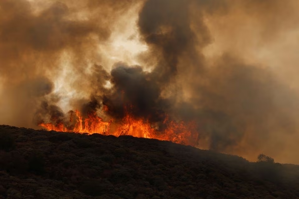 Châu Âu chật vật ứng phó cháy rừng