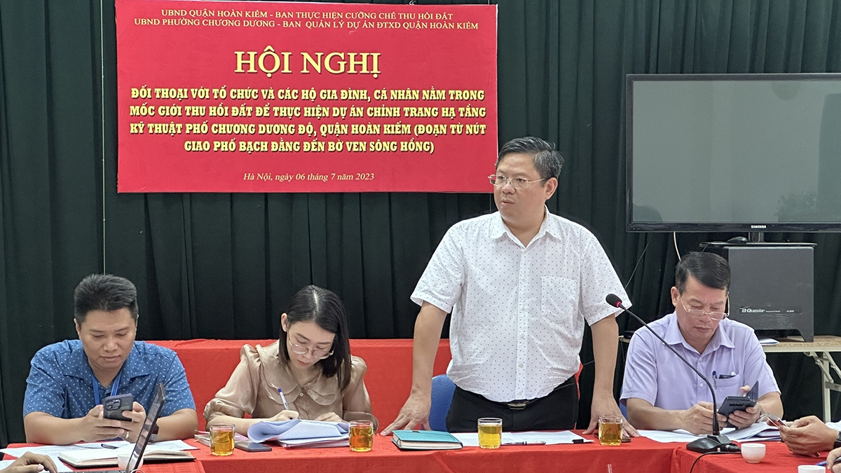Đối thoại trước cưỡng chế với 12 trường hợp thu hồi đất ở quận Hoàn Kiếm