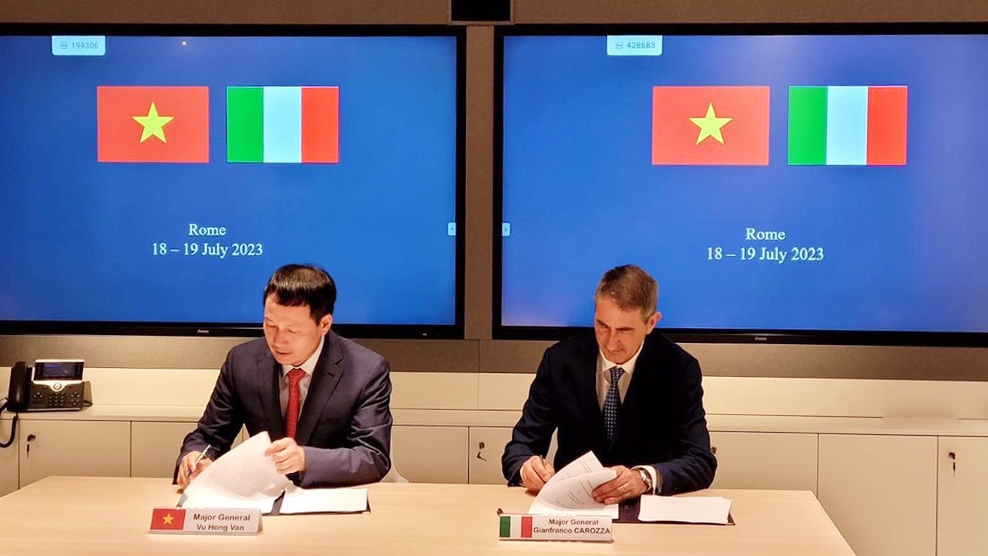 Việt Nam và Italy đàm phán dự thảo hiệp định về bảo vệ, trao đổi thông tin mật