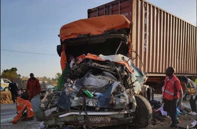 Tai nạn giao thông thảm khốc tại Kenya: Ít nhất 48 người thiệt mạng