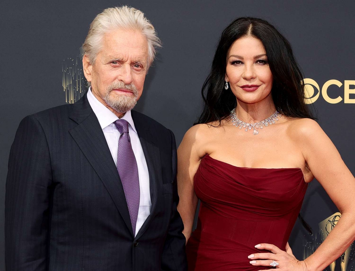 Cuộc hôn nhân hơn 2 thập kỷ của Michael Douglas với vợ kém 25 tuổi