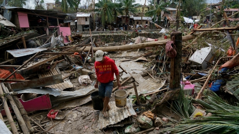 Bão Egay mạnh lên thành siêu bão, đe dọa đảo Luzon (Philippines)
