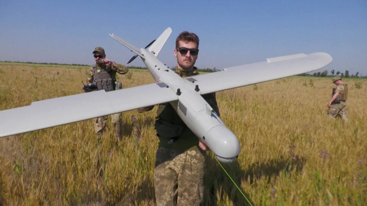 Ukraine đổ tiền vào công nghệ UAV tầm xa, phản công Nga trên mặt trận mới