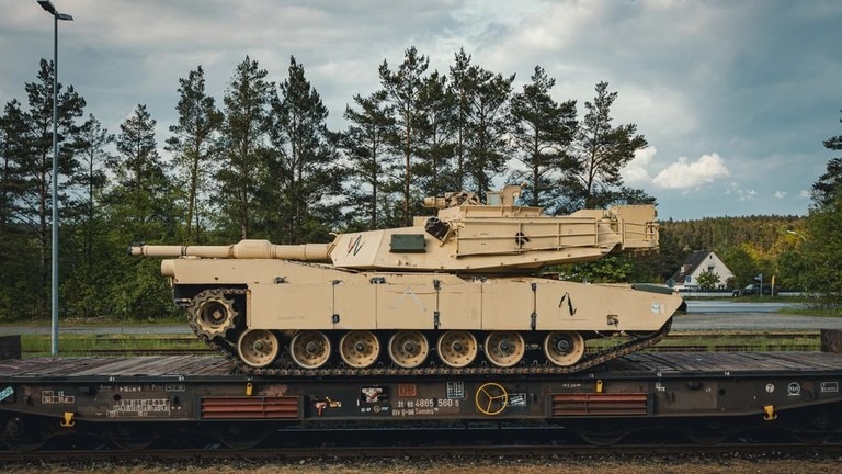 Xe tăng Abrams của Mỹ sẽ đến Ukraine vào tháng 9 tới