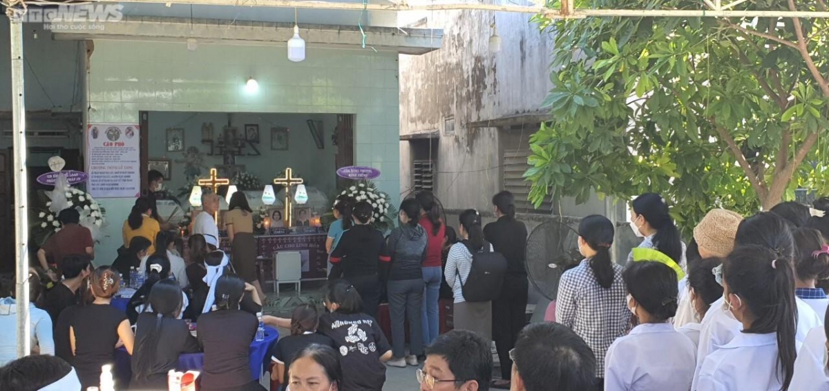 Nóng 24h: Người chồng ở Khánh Hòa khai lý do đầu độc vợ con