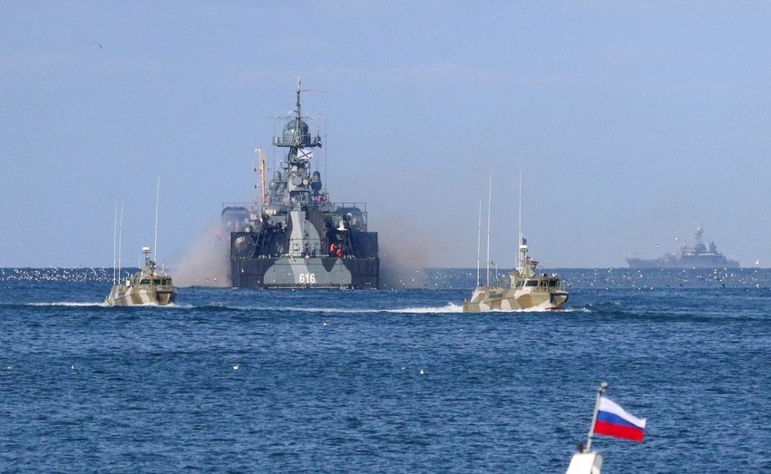 Ukraine tìm lối thoát mới cho tàu hàng mắc kẹt ở Biển Đen