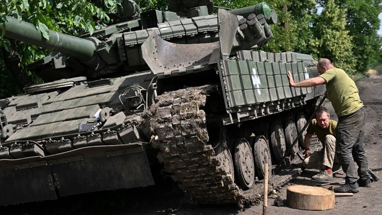 CNN: Phương Tây mất niềm tin vào quân đội Ukraine