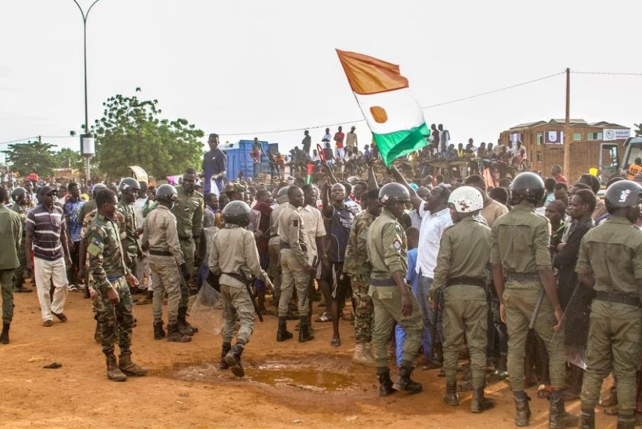 Căng thẳng leo thang khi các nước Tây Phi tính đưa quân can thiệp vào Niger