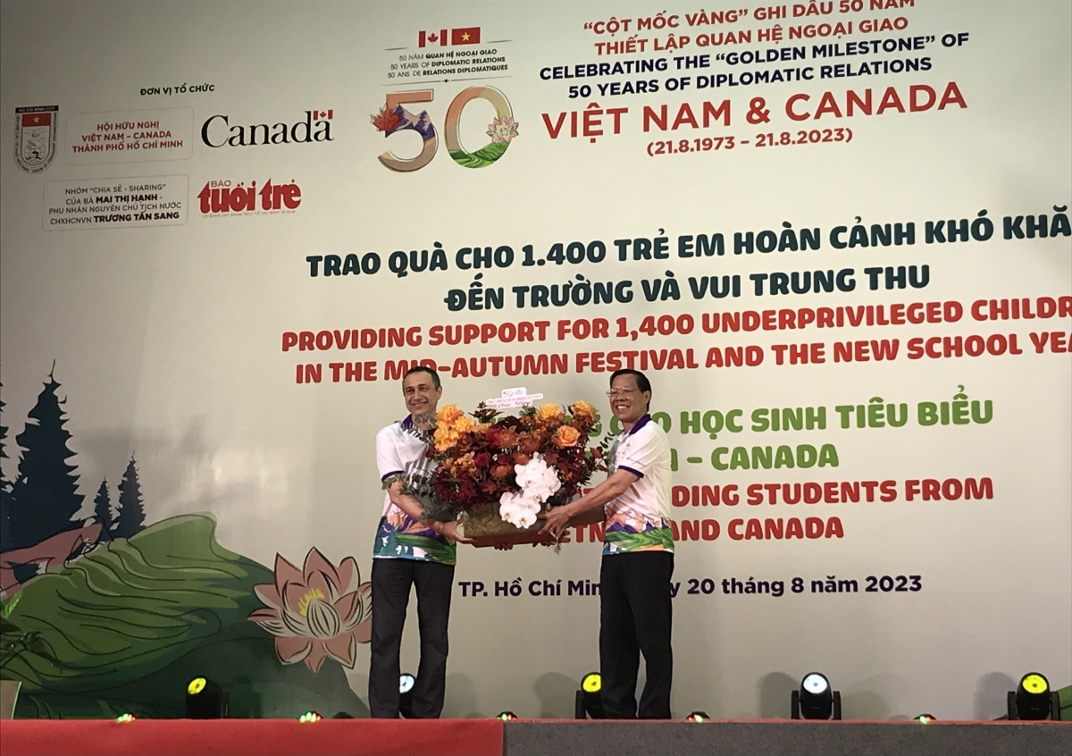 "Cột mốc vàng” kỷ niệm 50 năm quan hệ ngoại giao Việt Nam - Canada