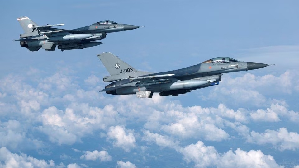 Hy Lạp sẽ huấn luyện phi công Ukraine lái F-16