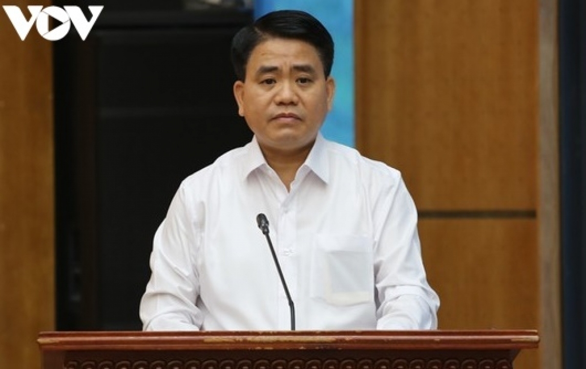Ông Nguyễn Đức Chung bị cáo buộc giúp "công ty thân thiết" hưởng lợi vụ cây xanh