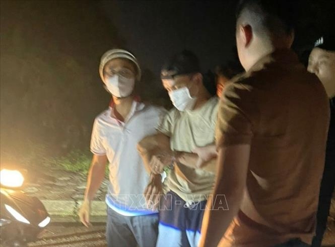 Vụ bắt cóc trẻ em ở Hà Nội: Nghi phạm yêu cầu gia đình di chuyển qua nhiều tỉnh