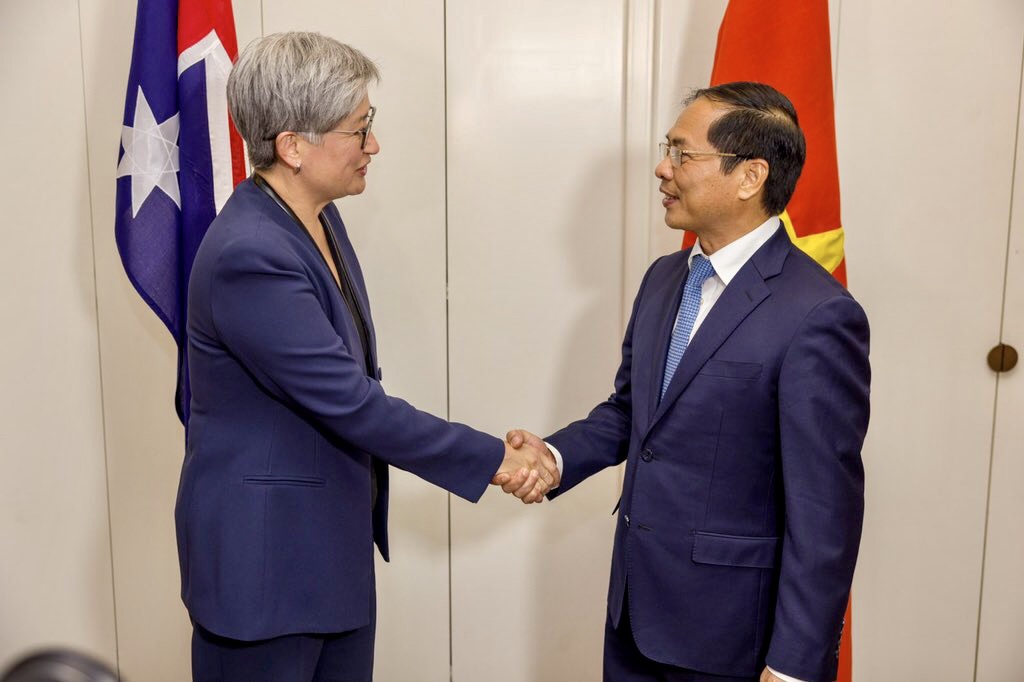 Ngoại trưởng Australia đánh giá cao quan hệ nồng ấm và sâu sắc với Việt Nam