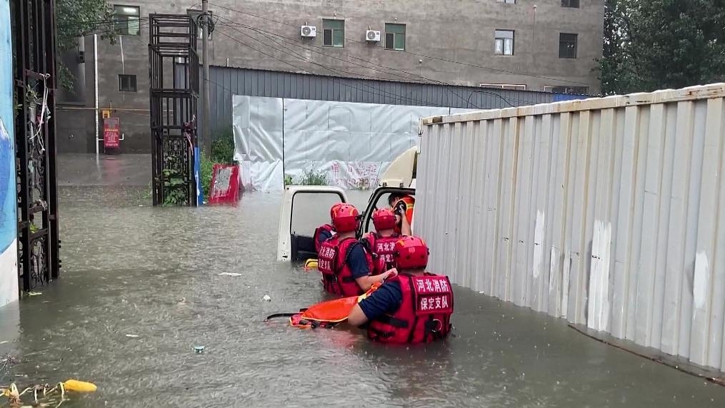 Thêm 9 người thiệt mạng ở Hà Bắc, Trung Quốc hỗ trợ vùng mưa lũ hơn 15 triệu USD