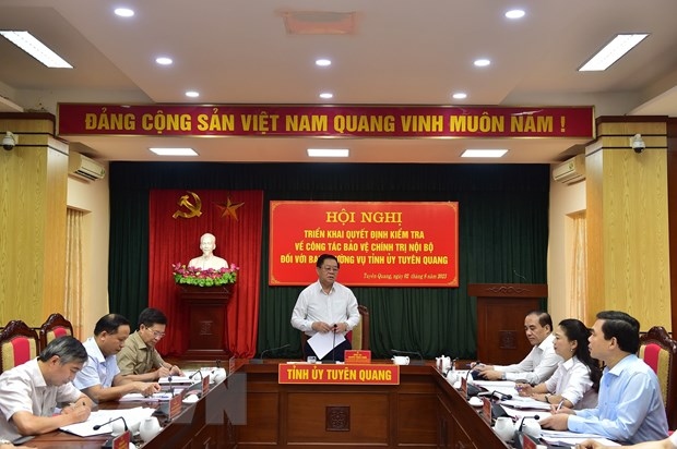 Kiểm tra công tác bảo vệ chính trị nội bộ tại Tuyên Quang