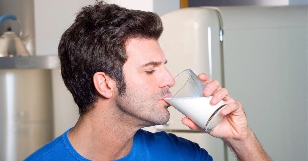 5 điều cần lưu ý đối với người thường xuyên uống sữa vào buổi sáng