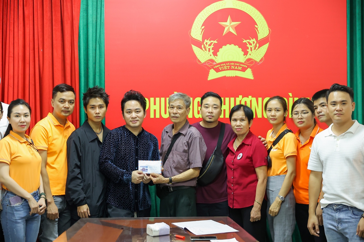 Tùng Dương, Thùy Tiên...quyên góp ủng hộ cho các nạn nhân vụ cháy chung cư mini