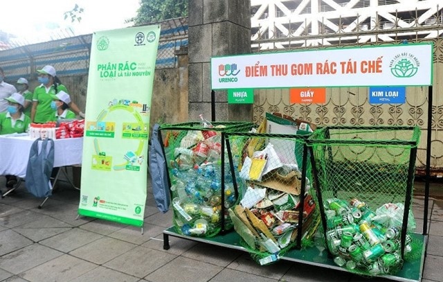 Phân loại rác tại nguồn: Thiếu đồng bộ, khó thành công