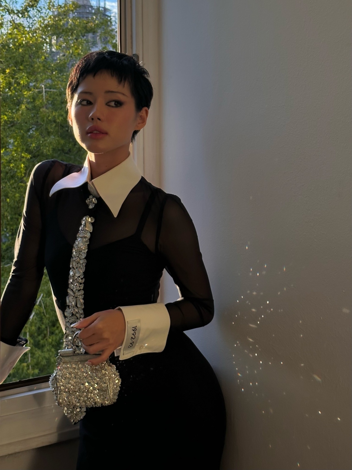 Khánh Linh diện trang phục Kim Kardashian thiết kế tại Milan Fashion Week