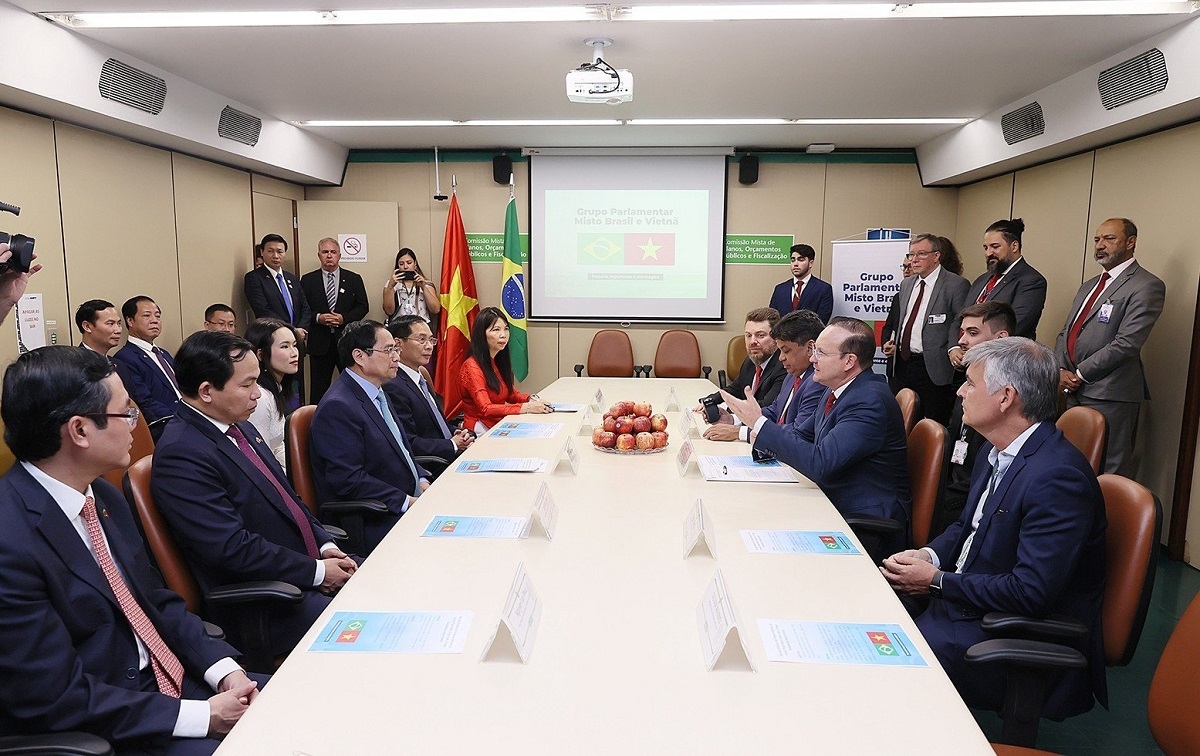 Thủ tướng tiếp Chủ tịch Nhóm Nghị sĩ hữu nghị Brazil - Việt Nam Márcio Honaiser