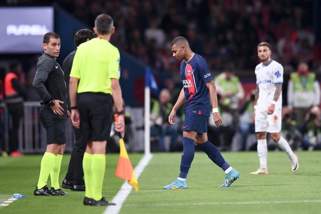 Kết quả bóng đá ngày 25/9: Mbappe chấn thương rời sân sớm, PSG vẫn có chiến thắng