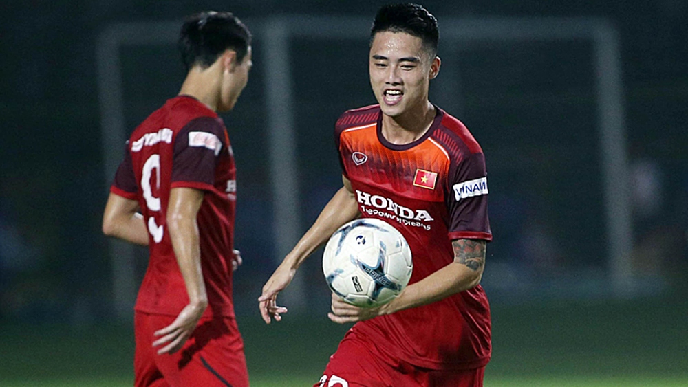 Chuyển nhượng V-League: Trò cũ của HLV Park Hang Seo có bến đỗ mới