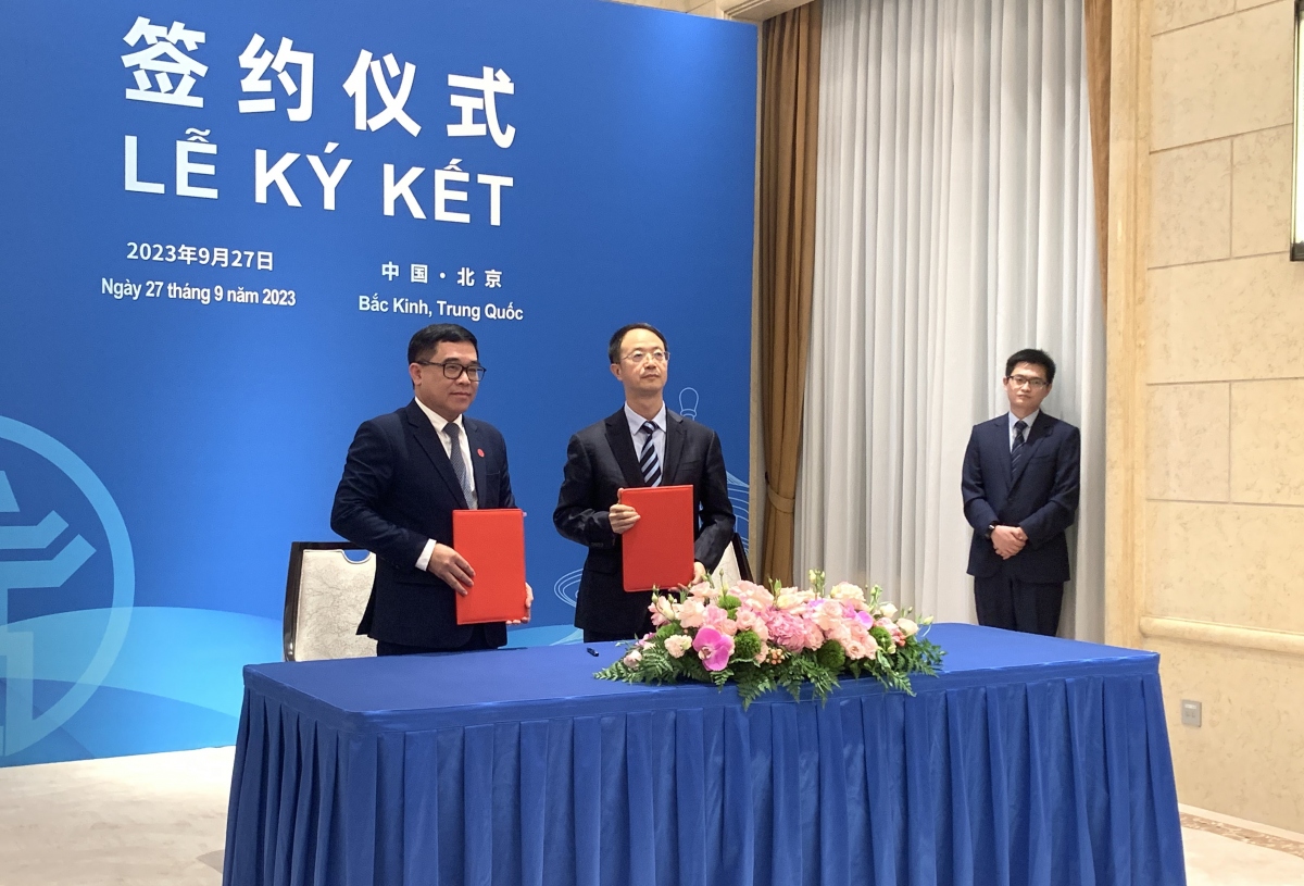Hà Nội và Bắc Kinh ký ghi nhớ hợp tác trên 6 lĩnh vực