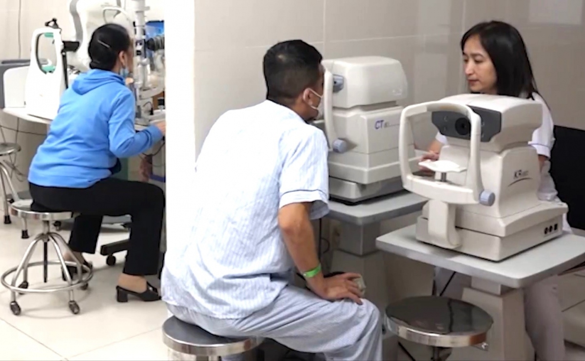 Quảng Bình ghi nhận hơn 6000 ca bệnh đau mắt đỏ, chủ yếu ở trẻ em