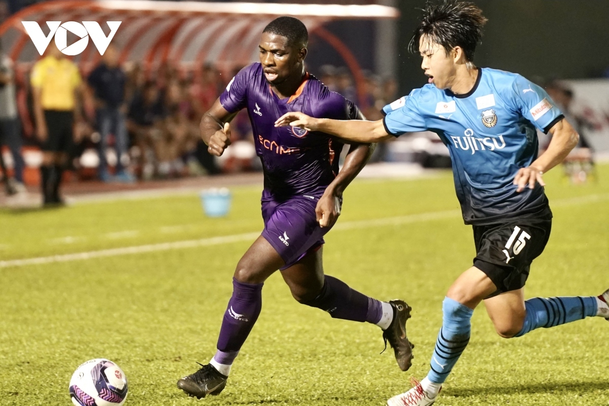 Chuyển nhượng V-League: Vua phá lưới mùa giải 2022 cập bến Thanh Hóa
