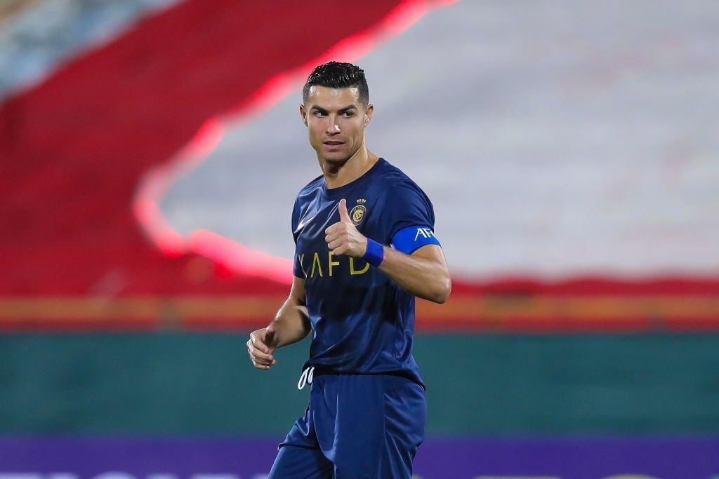 Ronaldo chạm mốc lịch sử trong ngày ra mắt Cúp C1 châu Á