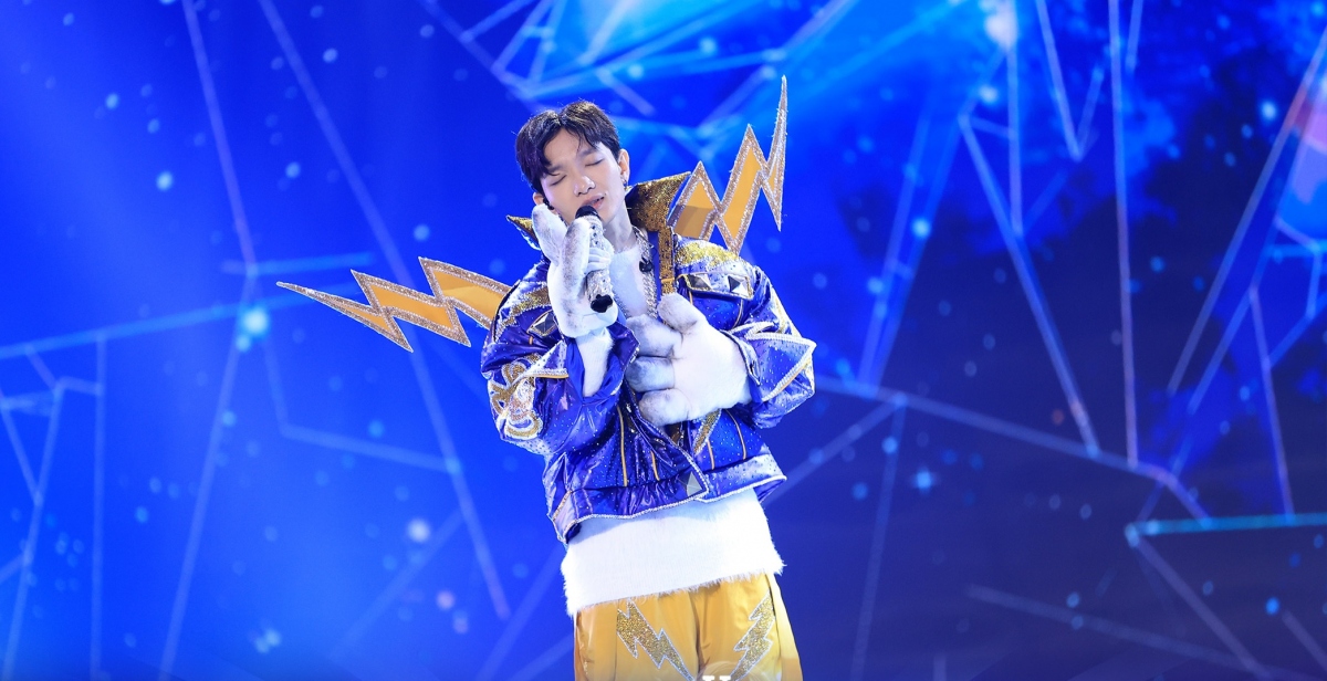 Thỏ Xỏ Khuyên - Chủ nhân hit "Nàng thơ" Hoàng Dũng lộ diện tại "Ca sĩ mặt nạ"
