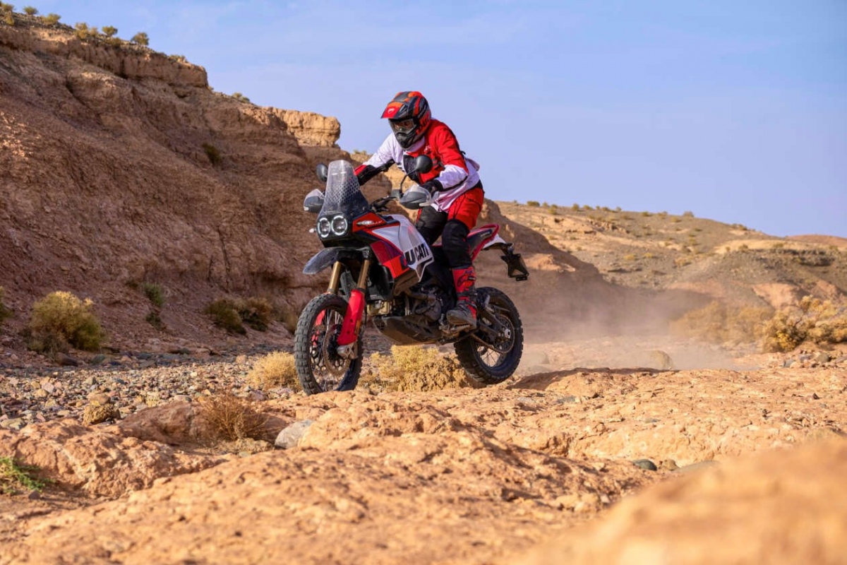 Ducati trình làng mẫu xe địa hình Desert-X Rally 2024