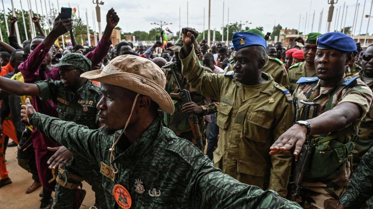 Ít nhất 29 binh sỹ Niger thiệt mạng khi bị quân nổi dậy phục kích