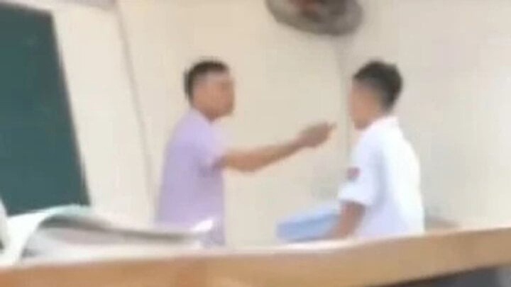 Xưng hô 'mày - tao' với học sinh, thầy giáo ở Hà Nội nộp đơn xin nghỉ việc