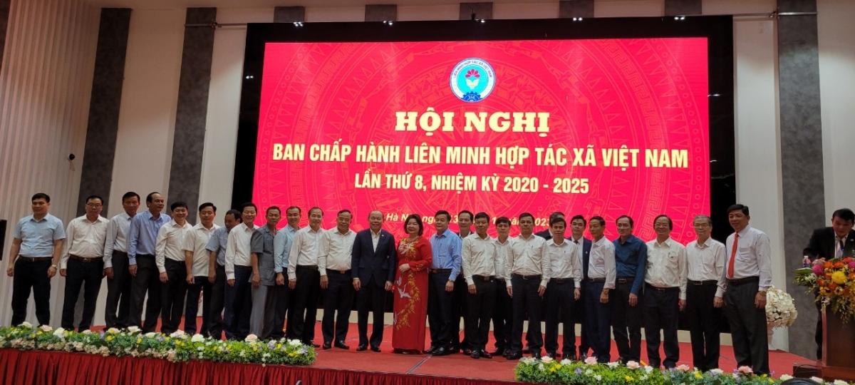 Bà Cao Xuân Thu Vân làm Chủ tịch Liên minh Hợp tác xã Việt Nam