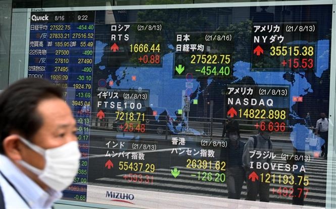 Nhật Bản điều chỉnh kiểm soát lãi suất trái phiếu, chứng khoán châu Á đồng loạt